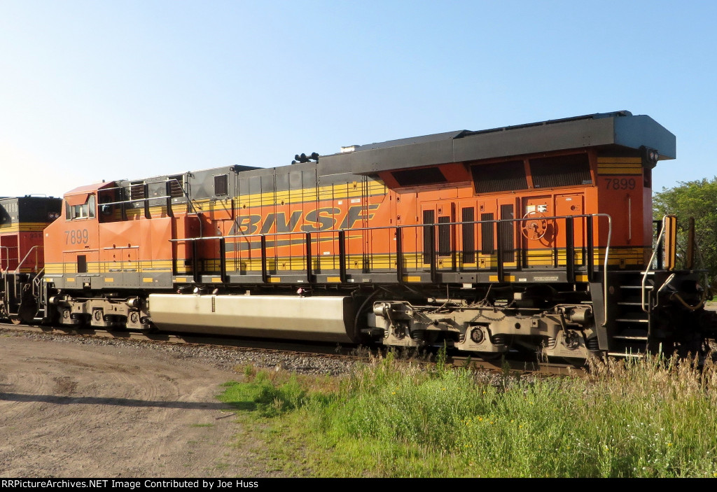 BNSF 7899